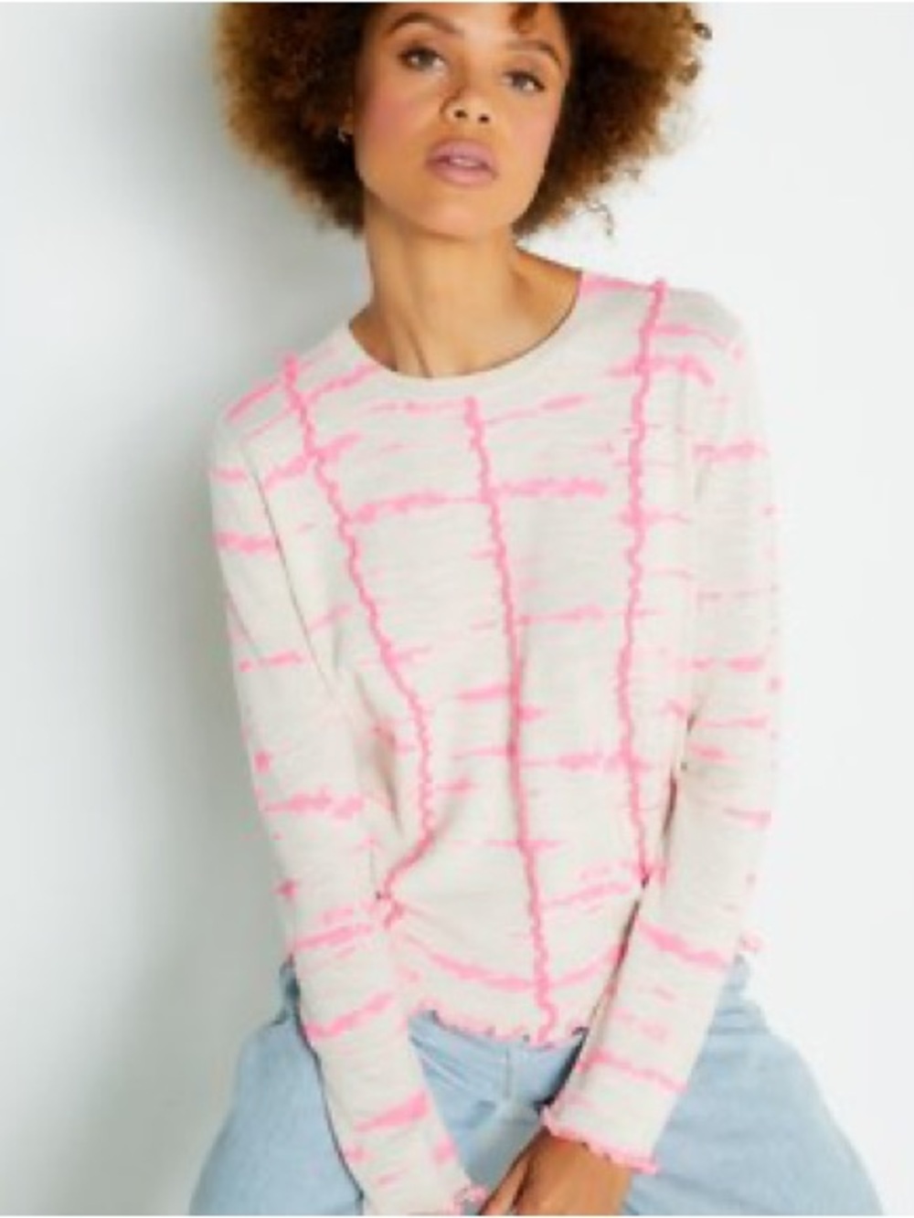 Lisa Todd Size XL Lisa Todd
Beige and Hot Pink L/S Sweater